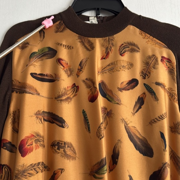 Hermes Paris Vintage 100% Silk Scarf Panel Sweater Feathers Print Mock Neck EU38 - Picture 9 of 11
